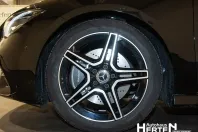 Mercedes-Benz CLA 200 (Clasa CLA) din 2025 cu 10.247 km - oferta MER208210 - foto 5