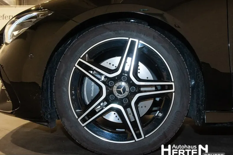 Mercedes-Benz CLA 200 (Clasa CLA) din 2025 cu 10.247 km - oferta MER208210 - foto 5