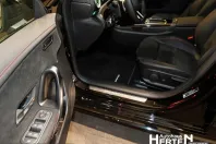 Mercedes-Benz CLA 200 (Clasa CLA) din 2025 cu 10.247 km - oferta MER208210 - foto 12