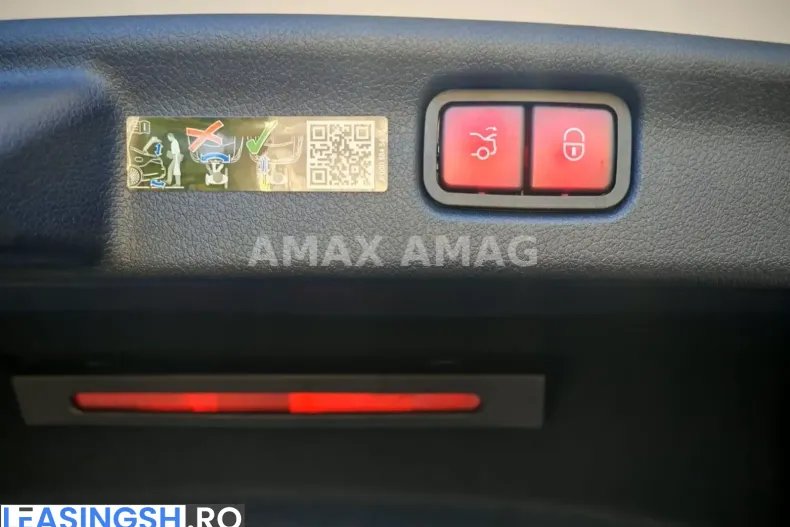 Mercedes-Benz C 200 (Clasa C) din 2026 cu 50 km - oferta MER208211 - foto 13