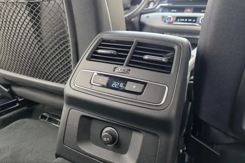 Audi A4 din 2022 cu 51.105 km - oferta AUD208213 - foto 22