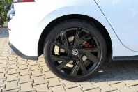 Volkswagen Golf din 2023 cu 10.389 km - oferta VOL208216 - foto 3