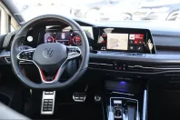 Volkswagen Golf din 2023 cu 10.389 km - oferta VOL208216 - foto 6