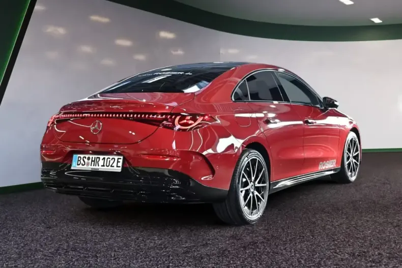 Mercedes-Benz CLA 200 (Clasa CLA) din 2025 cu 9.900 km - oferta MER208217 - foto 2