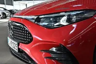 Mercedes-Benz CLA 200 (Clasa CLA) din 2025 cu 9.900 km - oferta MER208217 - foto 3