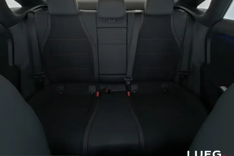 Mercedes-Benz CLA 350 (Clasa CLA) din 2026 cu 7.900 km - oferta MER208218 - foto 20