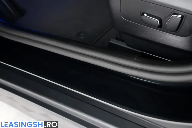 BMW 520 (Seria 5) din 2025 cu 35.600 km - oferta BMW208220 - foto 18