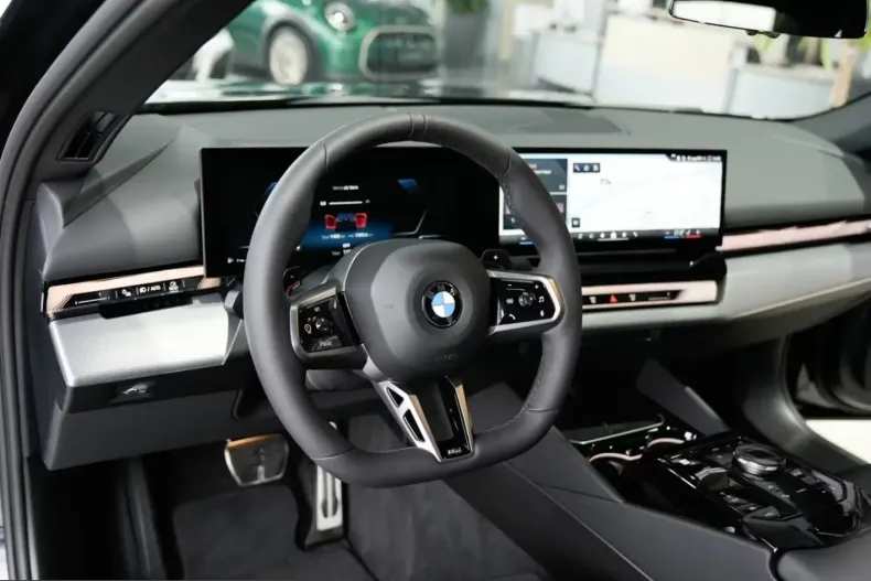 BMW 520 (Seria 5) din 2025 cu 11.855 km - oferta BMW208222 - foto 12