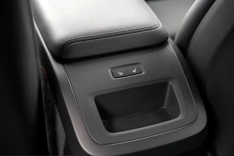 Volvo XC60 din 2024 cu 37.400 km - oferta VOL208225 - foto 13