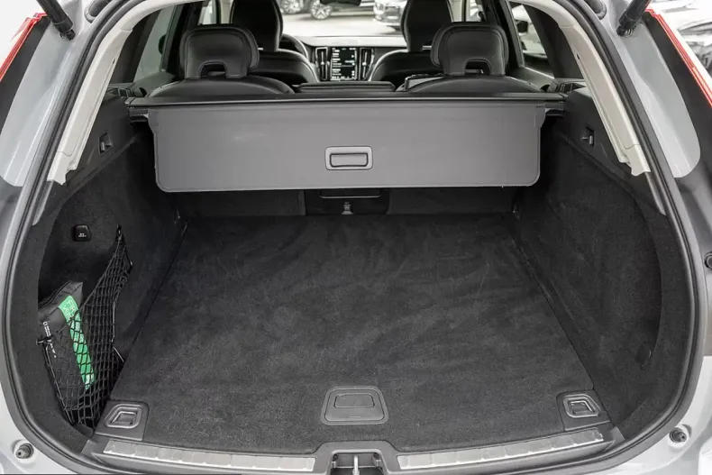 Volvo XC60 din 2024 cu 37.400 km - oferta VOL208225 - foto 14