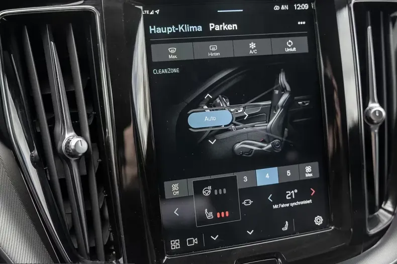 Volvo XC60 din 2024 cu 37.400 km - oferta VOL208225 - foto 18