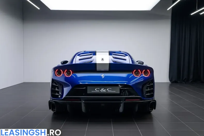 Ferrari 812 din 2023 cu 1.250 km - oferta FER208229 - foto 4