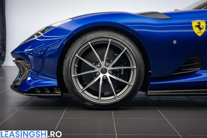 Ferrari 812 din 2023 cu 1.250 km - oferta FER208229 - foto 8