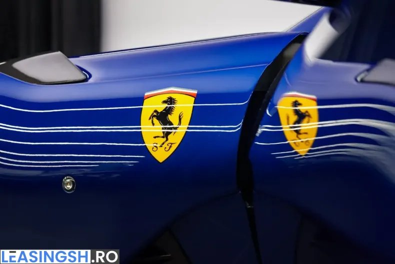 Ferrari 812 din 2023 cu 1.250 km - oferta FER208229 - foto 12