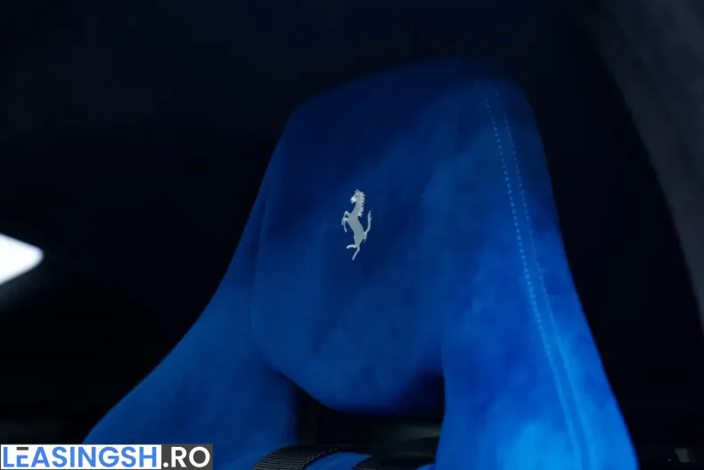 Ferrari 812 din 2023 cu 1.250 km - oferta FER208229 - foto 14