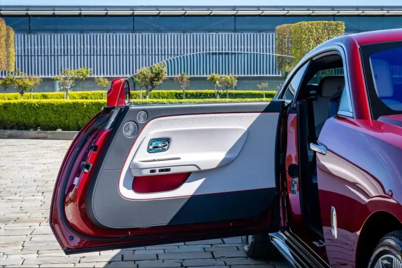 Rolls-Royce Spectre din 2024 cu 13.287 km - oferta ROL208230 - foto 11