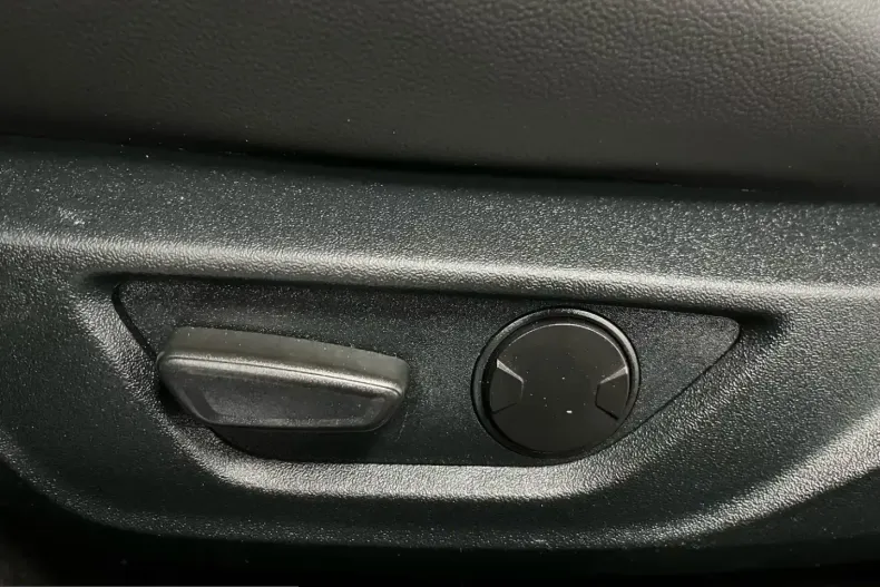 Ford Mustang din 2023 cu 40.000 km - oferta FOR208231 - foto 14