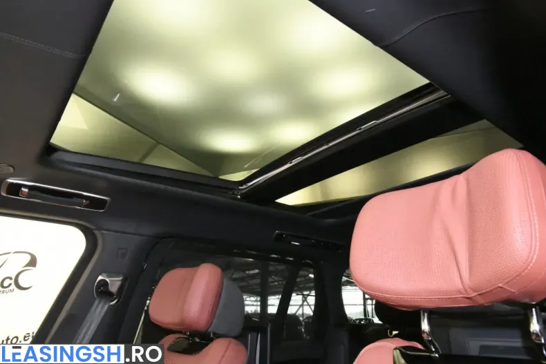 Land Rover Range Rover din 2024 cu 30.000 km - oferta LAN208232 - foto 9