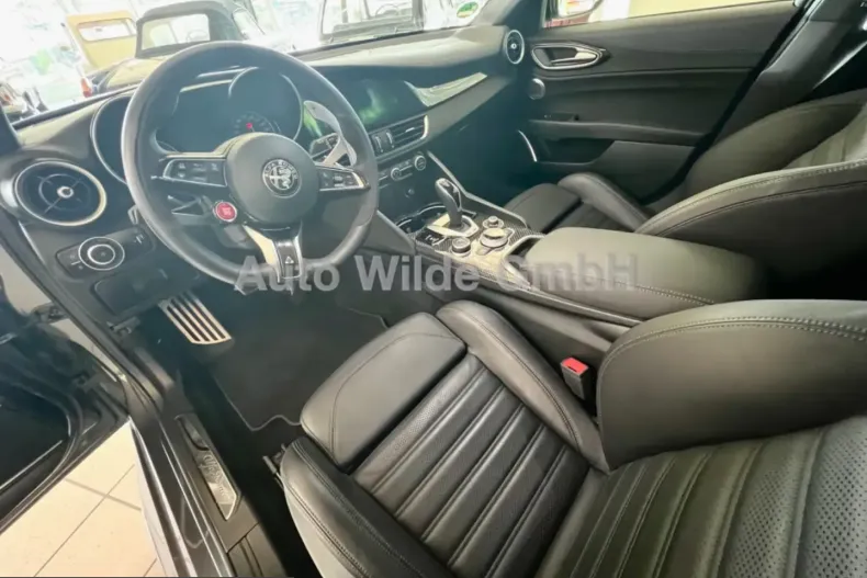 Alfa Romeo Giulia din 2023 cu 22.610 km - oferta ALF208233 - foto 20