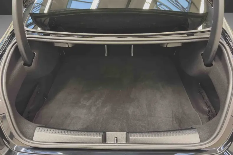 Mercedes-Benz CLA 200 (Clasa CLA) din 2024 cu 24.027 km - oferta MER208234 - foto 11