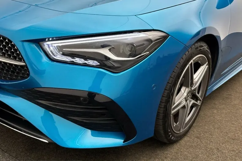 Mercedes-Benz CLA 200 (Clasa CLA) din 2025 cu 14.000 km - oferta MER208237 - foto 5