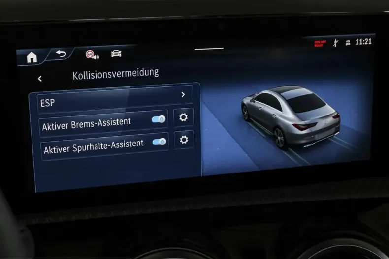 Mercedes-Benz CLA 200 (Clasa CLA) din 2025 cu 11.241 km - oferta MER208238 - foto 11