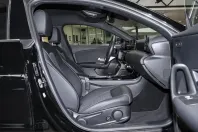 Mercedes-Benz CLA 200 (Clasa CLA) din 2024 cu 11.531 km - oferta MER208239 - foto 4