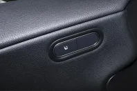 Mercedes-Benz CLA 200 (Clasa CLA) din 2024 cu 11.531 km - oferta MER208239 - foto 7