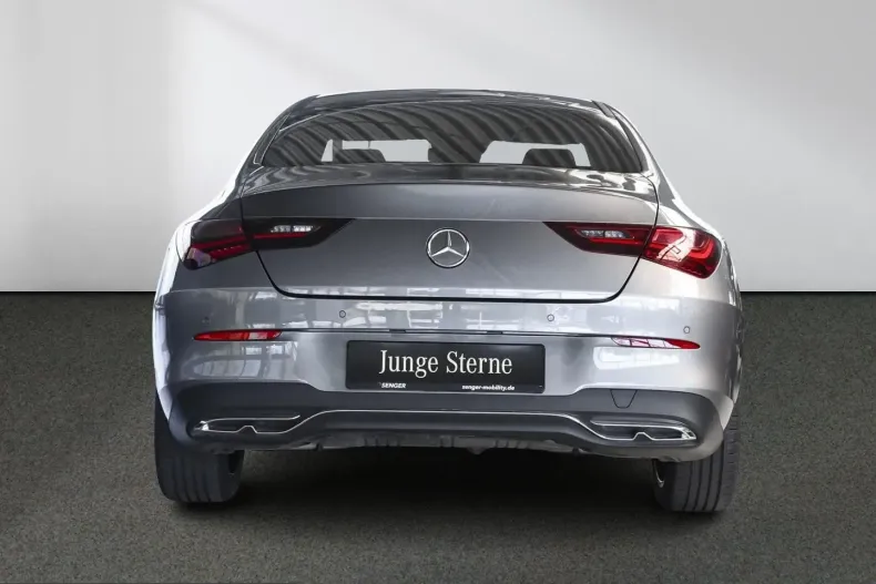 Mercedes-Benz CLA 200 (Clasa CLA) din 2025 cu 11.994 km - oferta MER208242 - foto 3