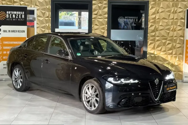 Alfa Romeo Giulia din 2023 cu 18.500 km - oferta ALF208243 - foto 4