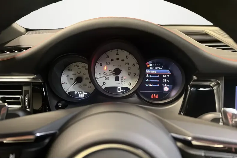 Porsche Macan din 2022 cu 27.600 km - oferta POR208244 - foto 14