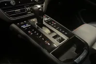 Porsche Macan din 2022 cu 27.600 km - oferta POR208244 - foto 18