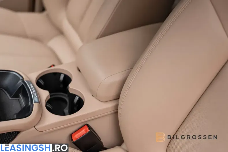 Porsche Macan din 2022 cu 34.000 km - oferta POR208245 - foto 18