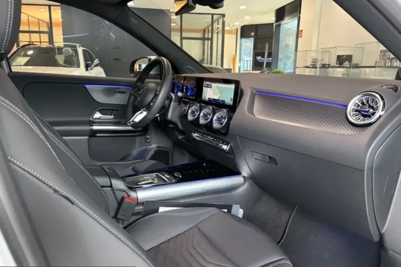 Mercedes-Benz EQA din 2025 cu 8.849 km - oferta MER208246 - foto 21