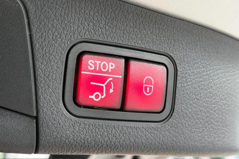 Mercedes-Benz EQA din 2025 cu 8.849 km - oferta MER208246 - foto 29