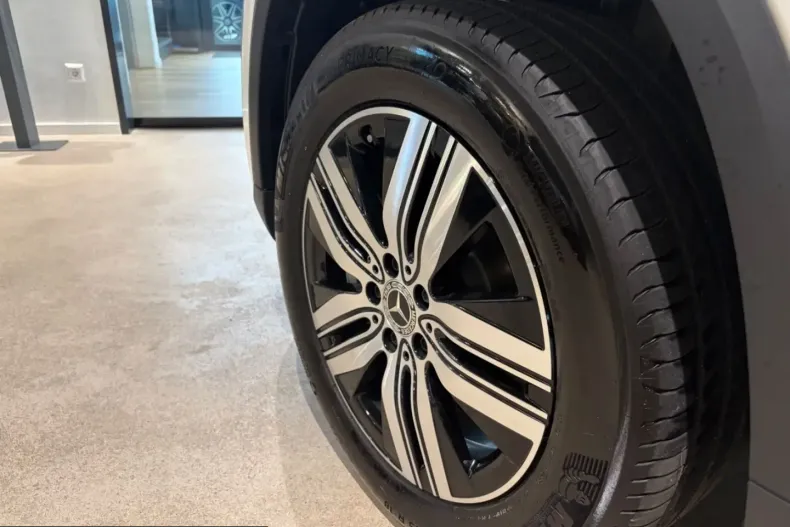 Mercedes-Benz EQA din 2025 cu 13.790 km - oferta MER208247 - foto 10