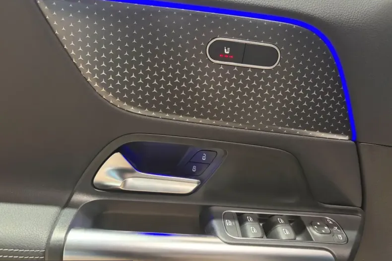 Mercedes-Benz EQA din 2025 cu 13.790 km - oferta MER208247 - foto 17