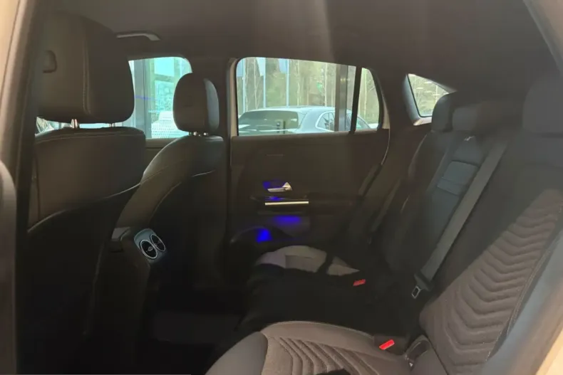 Mercedes-Benz EQA din 2025 cu 13.790 km - oferta MER208247 - foto 20