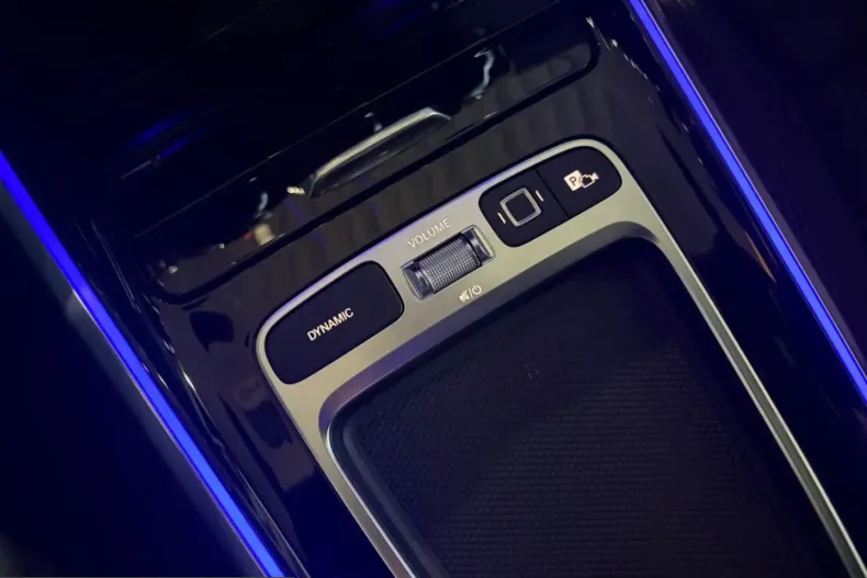 Mercedes-Benz EQA din 2025 cu 13.790 km - oferta MER208247 - foto 29