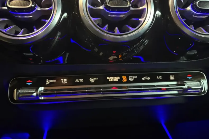 Mercedes-Benz EQA din 2025 cu 13.790 km - oferta MER208247 - foto 31