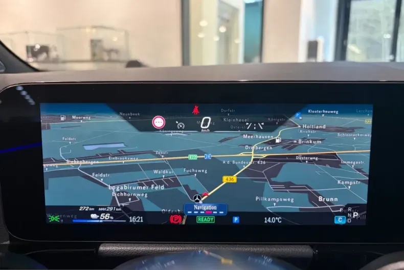 Mercedes-Benz EQA din 2025 cu 13.790 km - oferta MER208247 - foto 35