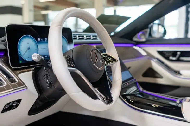 Mercedes-Benz S 680 (Clasa S) din 2023 cu 13.813 km - oferta MER208256 - foto 28