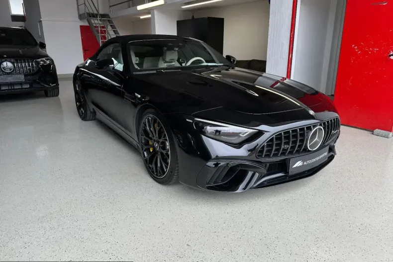 Mercedes-Benz SL 63 AMG (Clasa SL) din 2023 cu 10.700 km - oferta MER208258 - foto 3