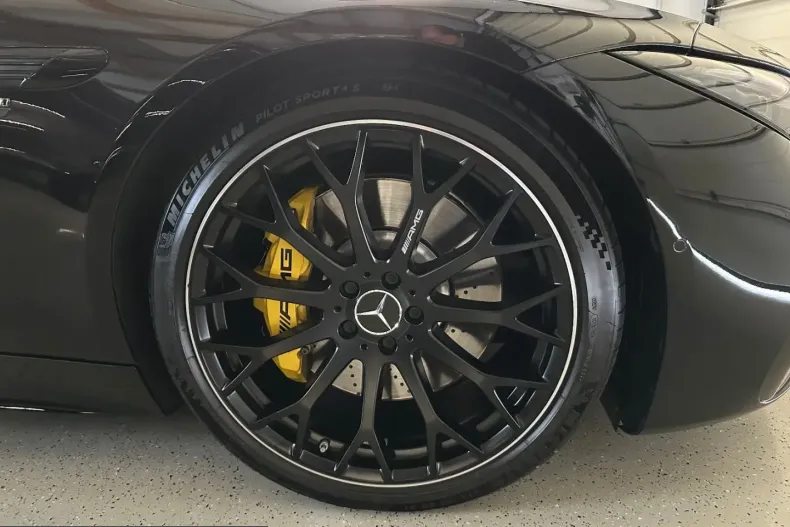 Mercedes-Benz SL 63 AMG (Clasa SL) din 2023 cu 10.700 km - oferta MER208258 - foto 11