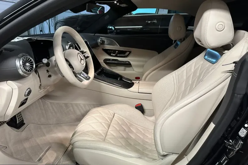 Mercedes-Benz SL 63 AMG (Clasa SL) din 2023 cu 10.700 km - oferta MER208258 - foto 12