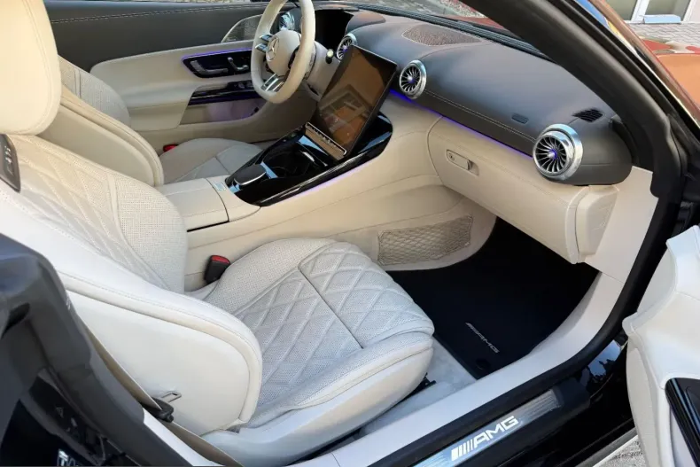 Mercedes-Benz SL 55 AMG (Clasa SL) din 2024 cu 17.750 km - oferta MER208259 - foto 23