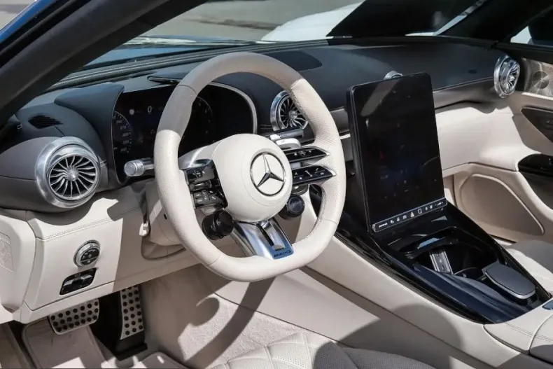 Mercedes-Benz SL 63 AMG (Clasa SL) din 2023 cu 44.260 km - oferta MER208260 - foto 12