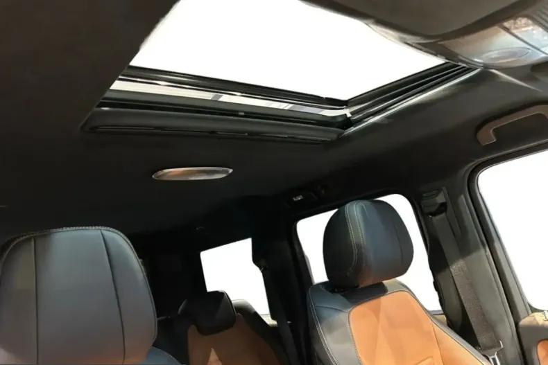 Mercedes-Benz G 450 (Clasa G) din 2024 cu 22.434 km - oferta MER208261 - foto 14