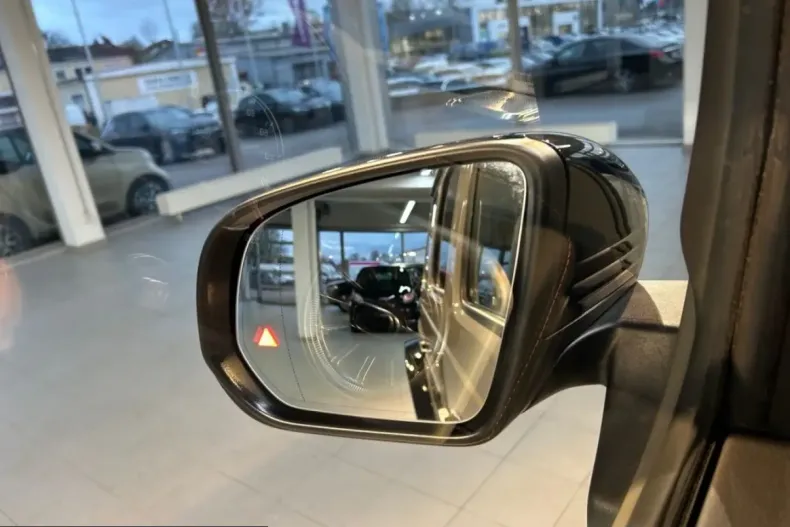 Mercedes-Benz G 450 (Clasa G) din 2024 cu 22.434 km - oferta MER208261 - foto 16