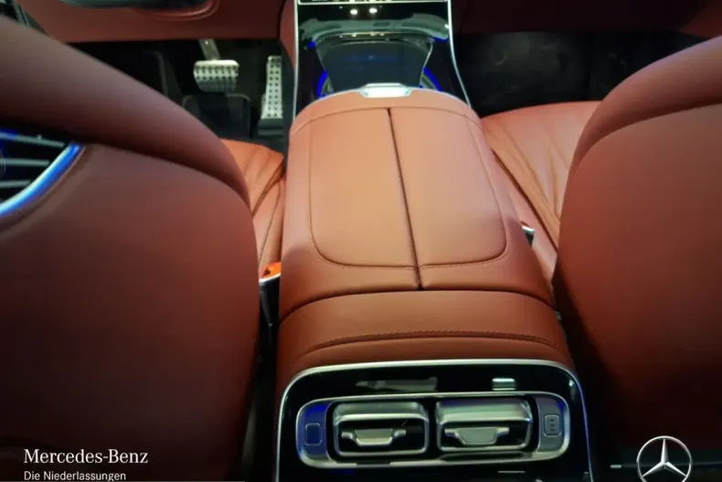 Mercedes-Benz S 63 AMG (Clasa S) din 2024 cu 10.604 km - oferta MER208262 - foto 12